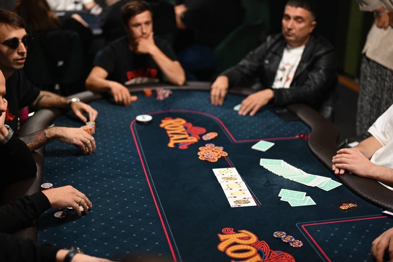 Фото 12 — Poker Championship PHOENIX